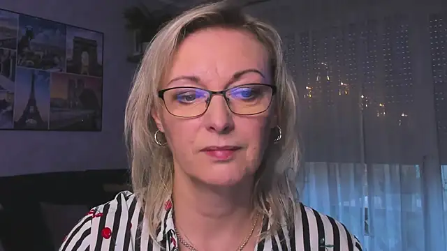 vanessa chat online show from December 17, 2024, 2:22 pm