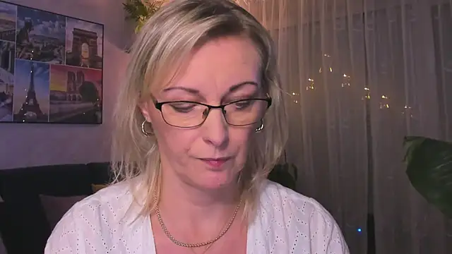 vanessa chat online show from December 18, 2024, 5:52 pm