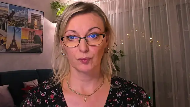 vanessa chat online show from January 2, 2025, 6:12 pm