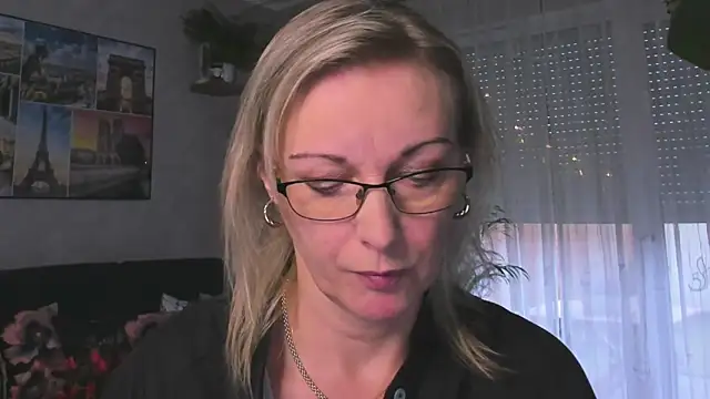 vanessa chat online show from January 16, 2025, 2:19 pm