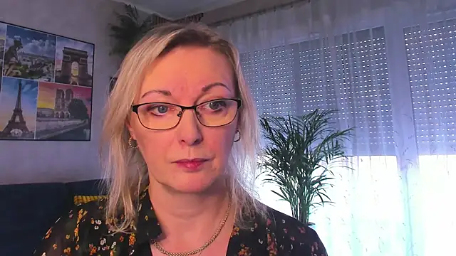 Snapshot of vanessa_chat chatting on March 12, 2026, 2:23 pm vanessa chat online show from March 12, 2026, 2:23 pm