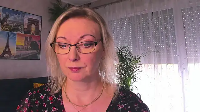 Snapshot of vanessa_chat chatting on March 16, 2026, 2:10 pm vanessa chat online show from March 16, 2026, 2:10 pm