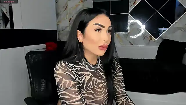 Snapshot of mistress_meryem chatting on February 25, 2025, 11:44 pm mistress meryem online show from February 25, 2025, 11:44 pm