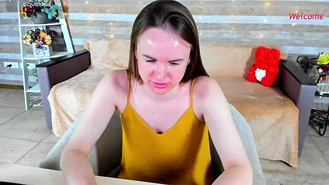 SusanSmit online show from June 6, 2026, 6:56 pm