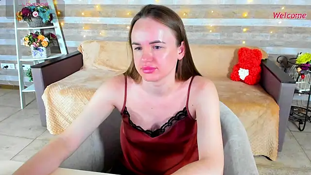 SusanSmit online show from June 19, 2026, 6:56 pm