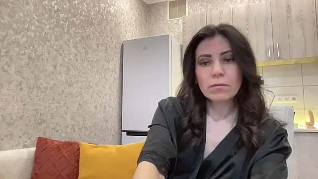 Snapshot of HotyWinter chatting on February 27, 2026, 5:07 am HotyWinter online show from February 27, 2026, 5:07 am