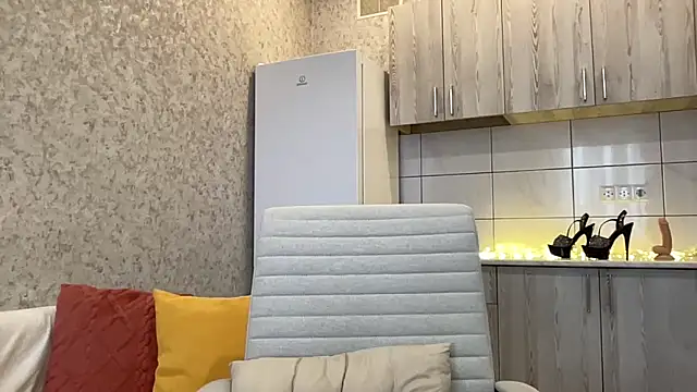 Snapshot of HotyWinter chatting on March 25, 2026, 7:58 am HotyWinter online show from March 25, 2026, 7:58 am