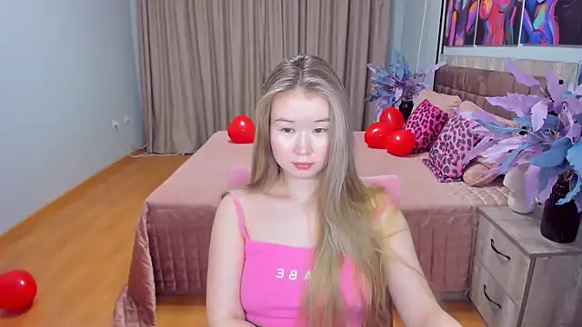 Snapshot of PollyOcean chatting on February 17, 2025, 1:53 pm PollyOcean online show from February 17, 2025, 1:53 pm