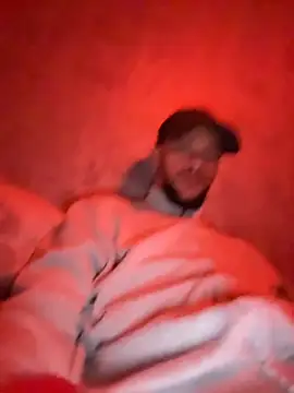 Lionayowe online show from March 16, 2026, 6:34 pm