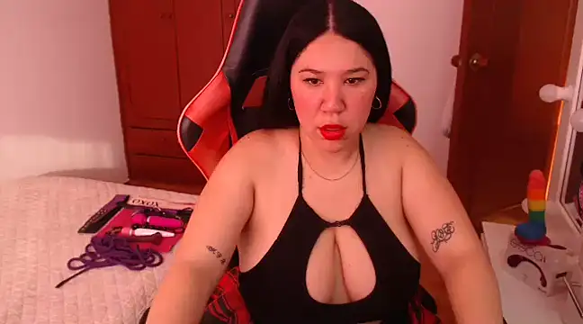 megan slut1 online show from March 1, 2025, 9:59 pm