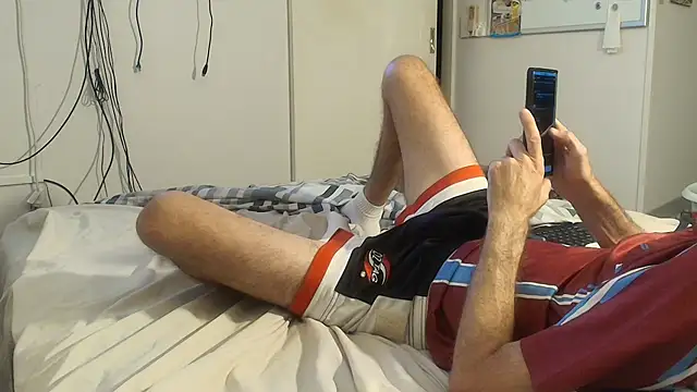 Snapshot of midnight0069 chatting on February 17, 2025, 3:20 pm midnight0069 online show from February 17, 2025, 3:20 pm