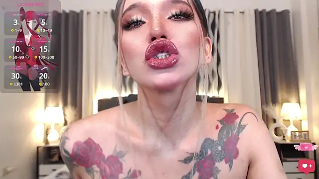 Evalyn Shemale online show from March 11, 2026, 1:33 am