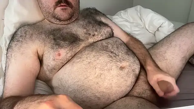 Snapshot of elagobear chatting on July 27, 2026, 6:20 am elagobear online show from July 27, 2026, 6:20 am