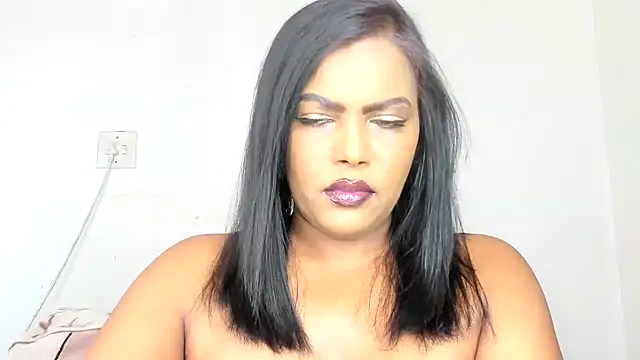 MySweetBitch143 online show from November 19, 2025, 9:53 am