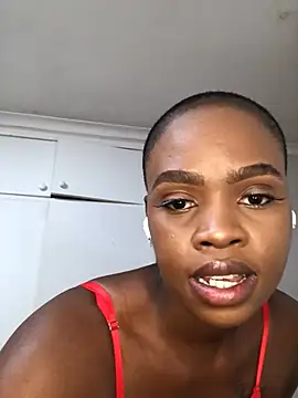 LuciousLips96 online show from January 13, 2025, 7:21 am