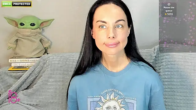 3ight33nplus online show from March 22, 2025, 9:31 pm