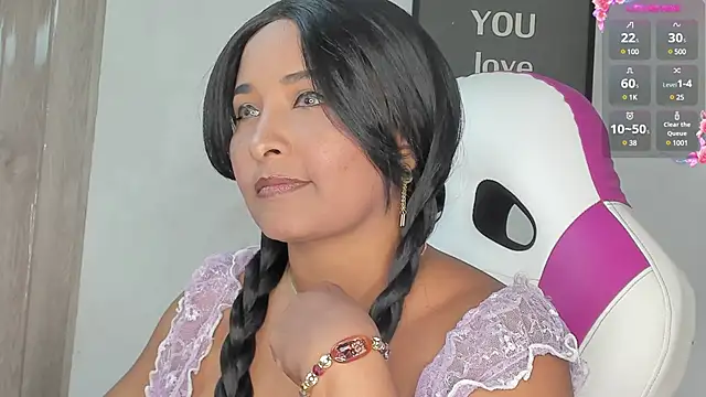 Snapshot of paola_ih chatting on December 17, 2024, 2:22 pm paola ih online show from December 17, 2024, 2:22 pm