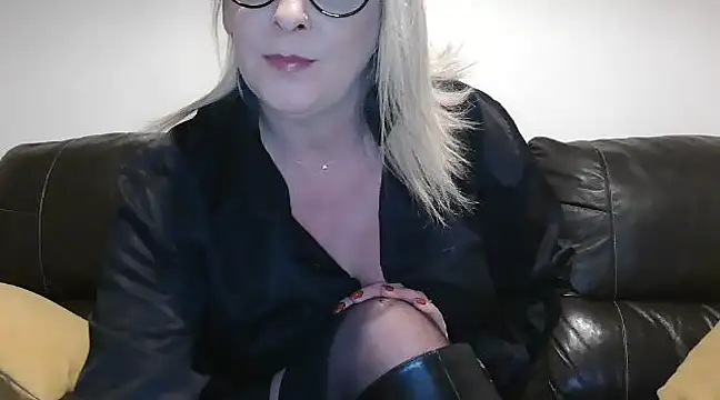 lilie69 online show from February 2, 2025, 11:19 am