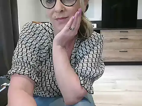 lilie69 online show from February 25, 2025, 6:09 pm