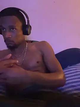 Snapshot of Tristris100 chatting on October 16, 2025, 4:02 am Tristris100 online show from October 16, 2025, 4:02 am