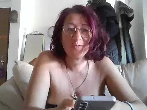 milkarock online show from September 18, 2025, 9:33 am