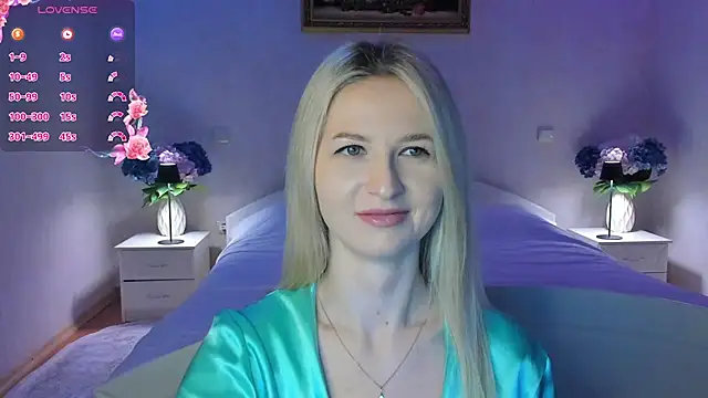 Snapshot of AnnaCarrera chatting on February 22, 2026, 10:08 pm AnnaCarrera online show from February 22, 2026, 10:08 pm