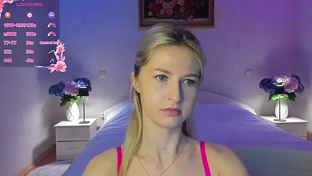 Snapshot of AnnaCarrera chatting on March 15, 2026, 9:43 pm AnnaCarrera online show from March 15, 2026, 9:43 pm