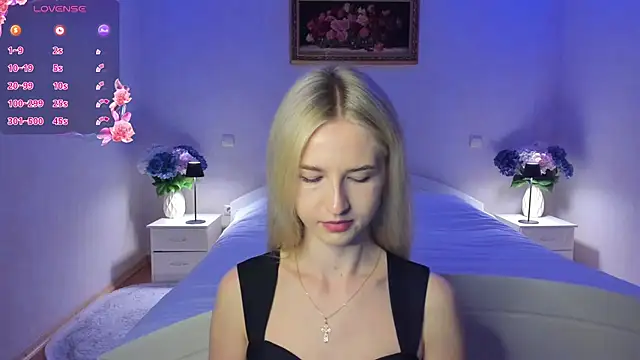 AnnaCarrera online show from May 12, 2026, 8:17 pm