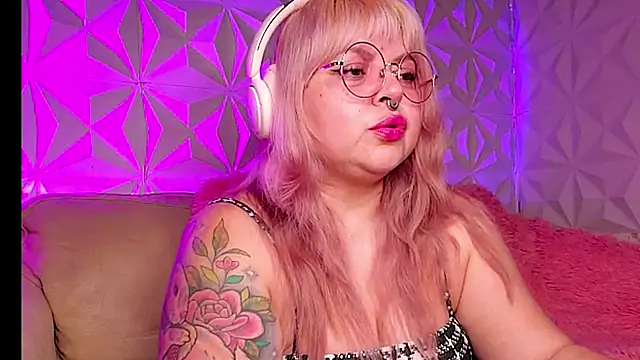 Satyn doll online show from February 4, 2026, 11:09 pm