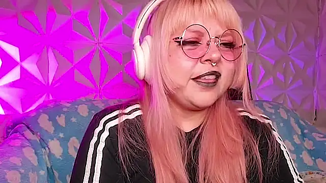Satyn doll online show from April 28, 2026, 2:27 am