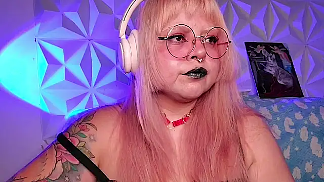 Satyn doll online show from April 30, 2026, 11:31 pm