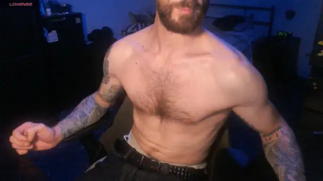 SexxxyLouis online show from October 4, 2025, 7:23 pm