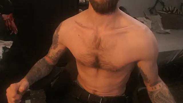 SexxxyLouis online show from March 22, 2026, 8:51 am