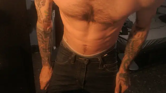 SexxxyLouis online show from April 2, 2026, 7:22 pm