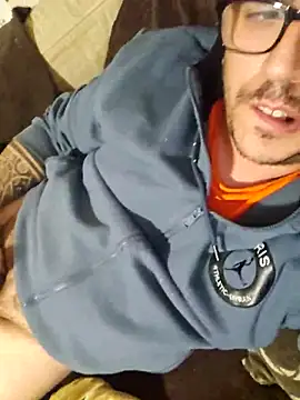 Alex3009 online show from February 1, 2026, 8:51 pm