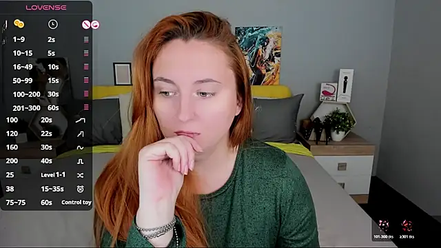 BabeLessi online show from April 26, 2026, 3:32 pm