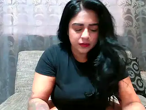 Snapshot of indianishkq7 chatting on March 4, 2025, 7:30 am indianishkq7 online show from March 4, 2025, 7:30 am
