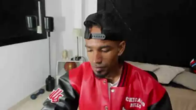 anhtony wayans online show from October 25, 2025, 12:07 am