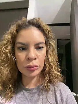 Rachell More online show from August 8, 2026, 4:25 am