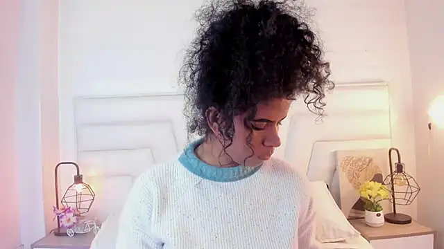 Snapshot of Ellie_Alves chatting on December 6, 2024, 3:22 pm Ellie Alves online show from December 6, 2024, 3:22 pm