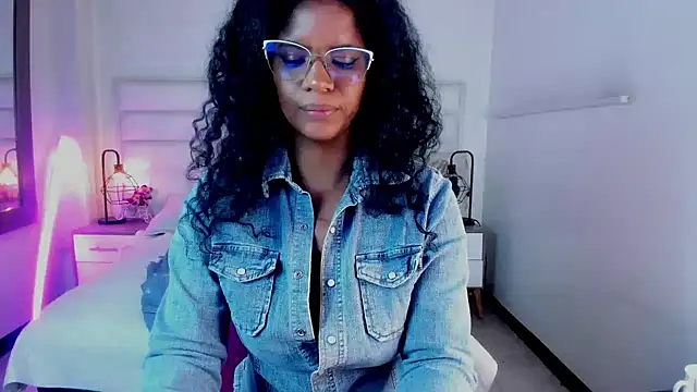 Snapshot of Ellie_Alves chatting on January 30, 2025, 3:08 pm Ellie Alves online show from January 30, 2025, 3:08 pm