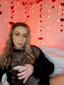 Snapshot of LilyOrion chatting on February 4, 2025, 6:38 pm LilyOrion online show from February 4, 2025, 6:38 pm