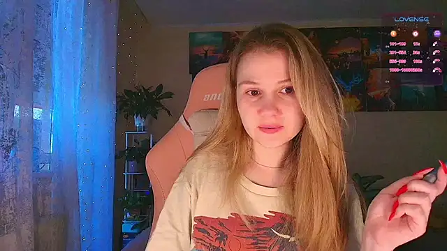 GoodWitch  online show from November 5, 2025, 10:04 am