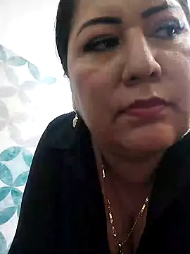 Snapshot of Brenda_Berck_ chatting on January 28, 2025, 7:32 pm Brenda Berck online show from January 28, 2025, 7:32 pm