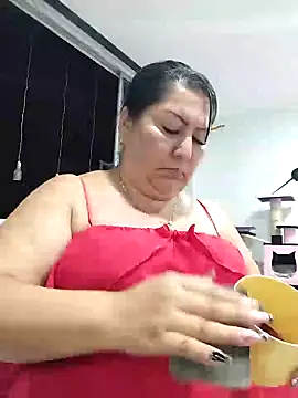 Snapshot of Brenda_Berck_ chatting on March 2, 2025, 2:08 am Brenda Berck online show from March 2, 2025, 2:08 am
