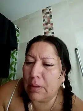 Snapshot of Brenda_Berck_ chatting on March 17, 2025, 9:13 pm Brenda Berck online show from March 17, 2025, 9:13 pm