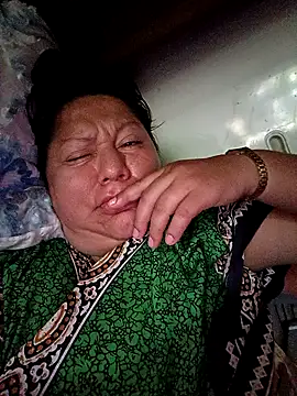 Brenda Berck  online show from September 14, 2025, 11:31 am