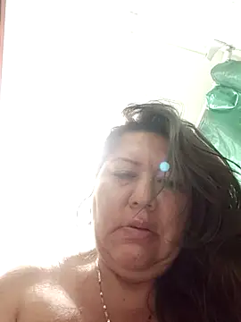 Brenda Berck  online show from April 25, 2026, 11:13 am