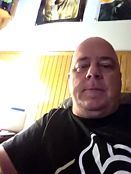 Snapshot of horny4you1 chatting on November 2, 2025, 9:50 pm horny4you1 online show from November 2, 2025, 9:50 pm