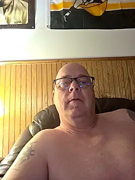 Snapshot of horny4you1 chatting on November 19, 2025, 12:05 pm horny4you1 online show from November 19, 2025, 12:05 pm